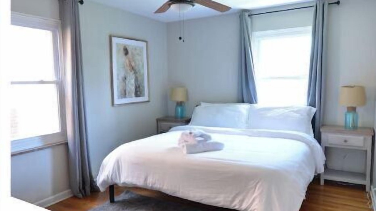 Photo of Bedroom in Grandview Heights