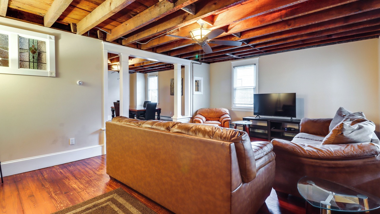 Photo of Livingroom in Parryville