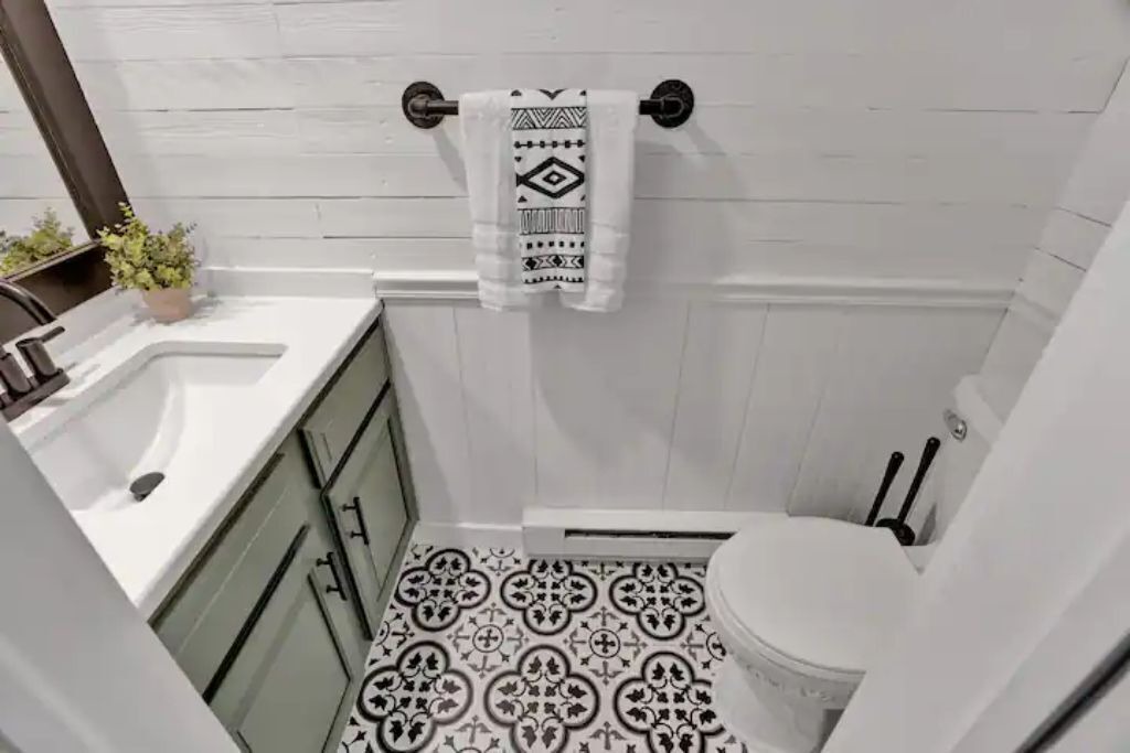 Photo of Bathroom in White Haven