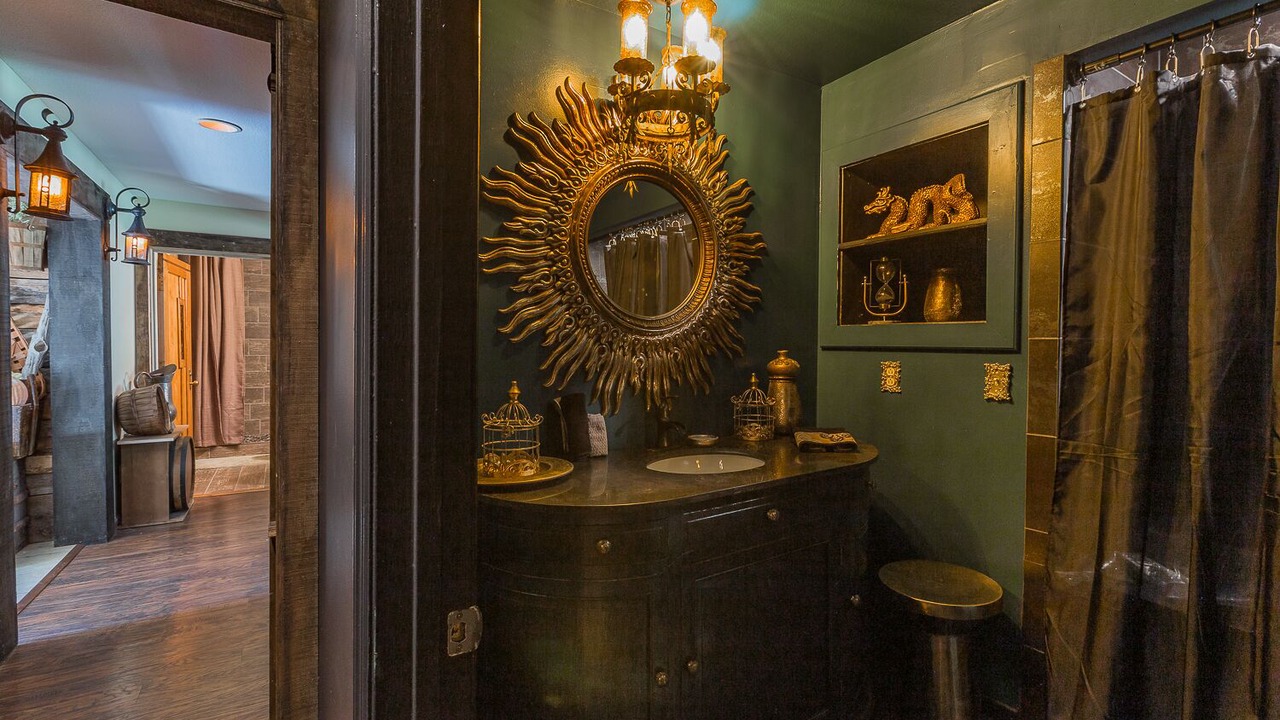 Photo of Bathroom in Chickamauga