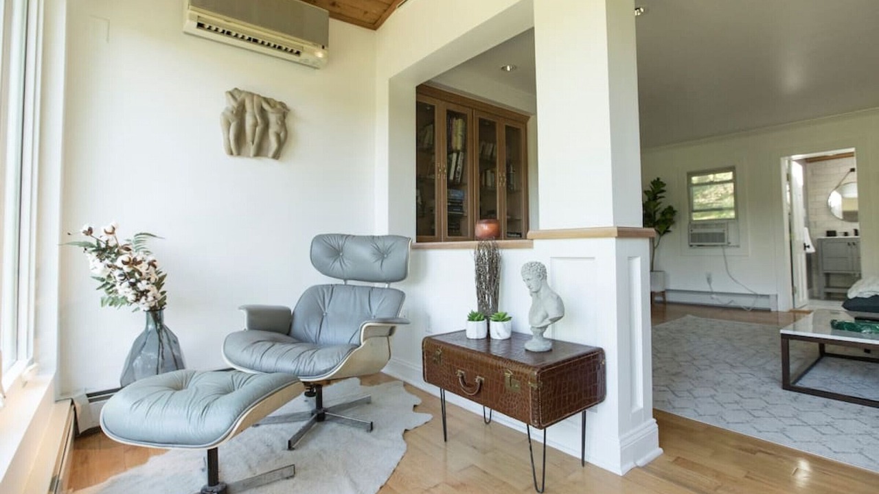 Photo of Livingroom in Middle Hope