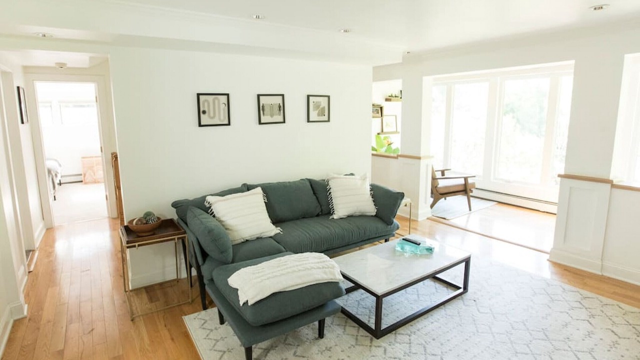 Photo of Livingroom in Middle Hope