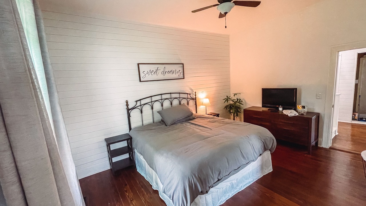 Photo of Bedroom in Columbia