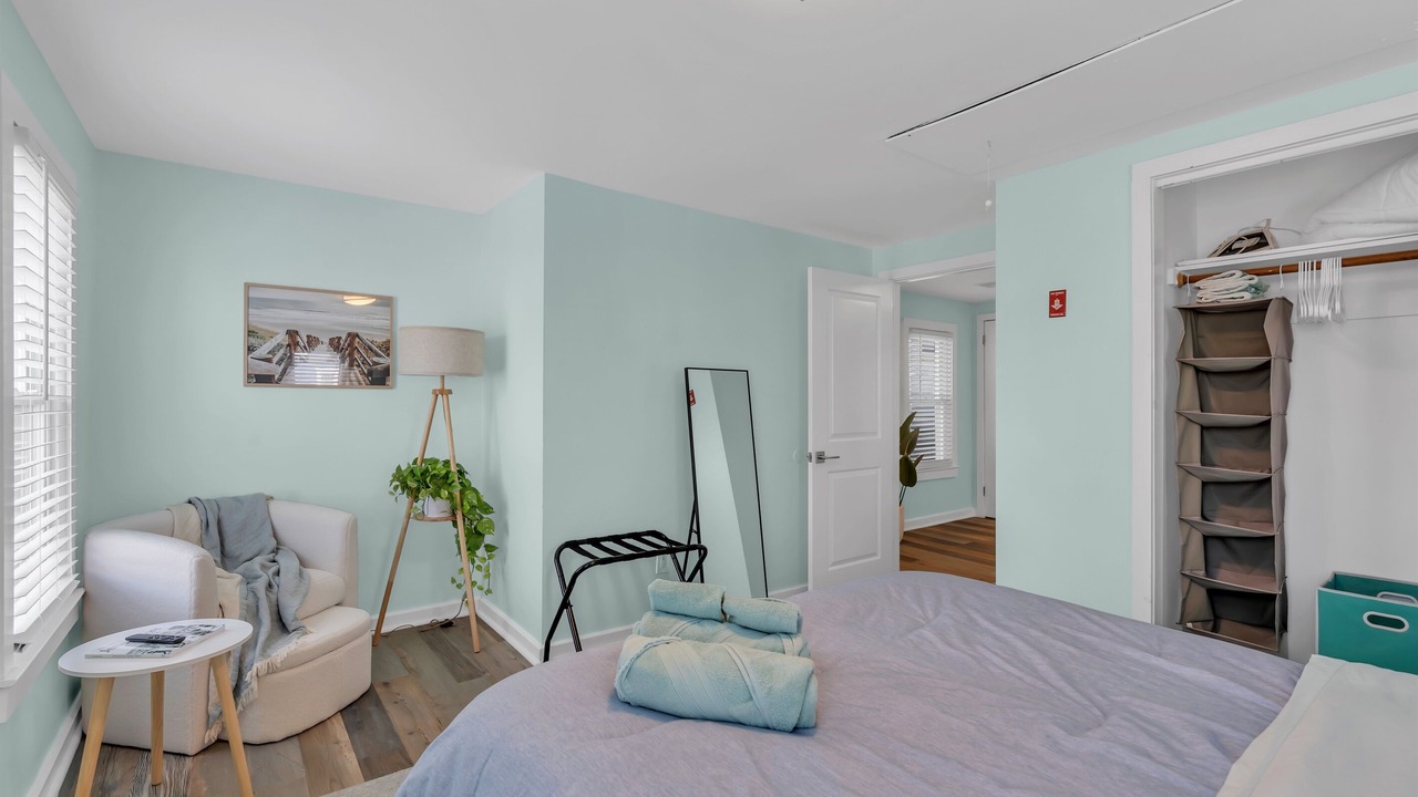 Photo of Bedroom in Neptune City