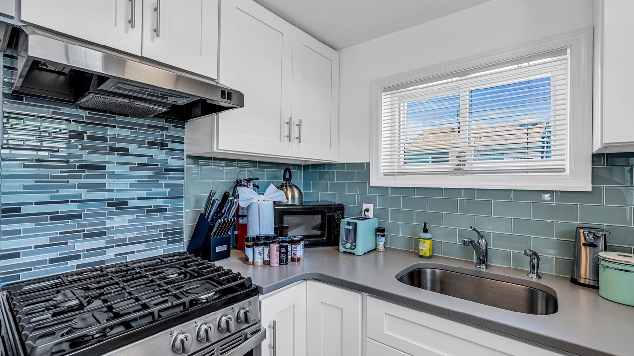 Photo of Kitchen in Wall