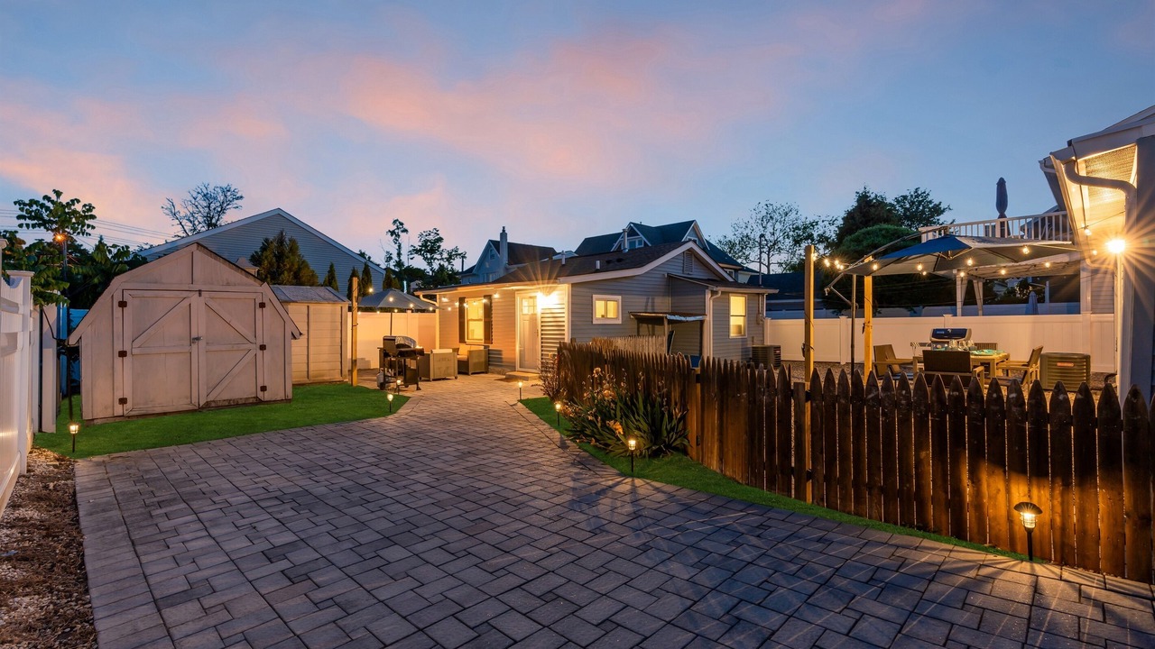 Photo of Outdoor in Wall