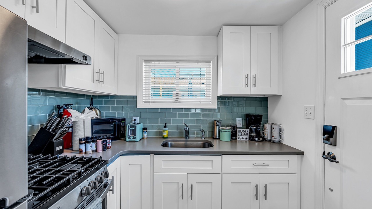 Photo of Kitchen in Wall