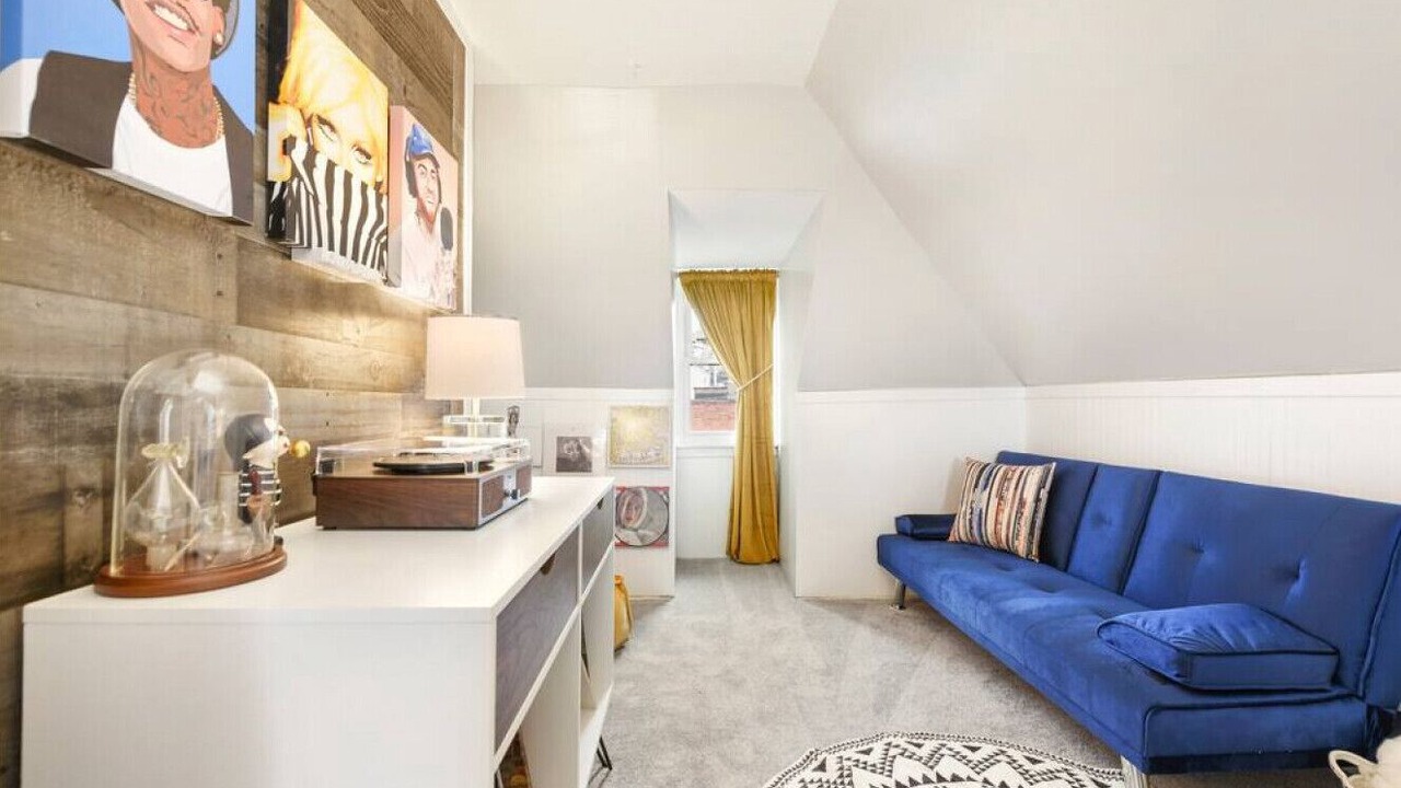 Photo of Livingroom in Lawrenceville
