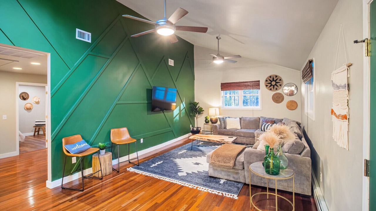 Photo of Livingroom in Hawley