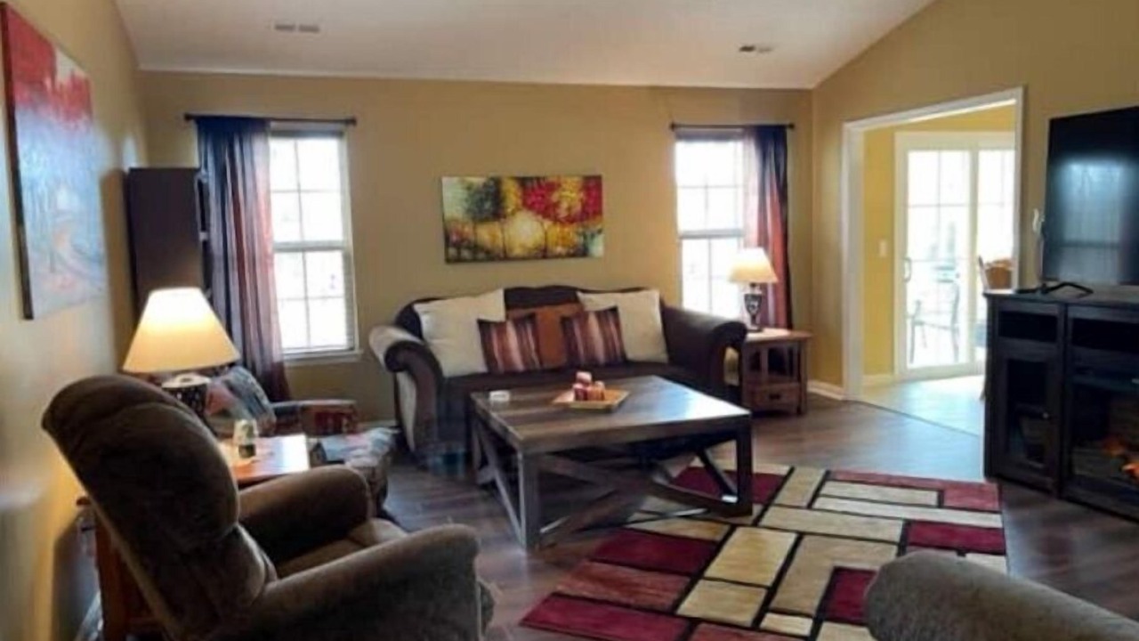 Photo of Bedroom in Speed
