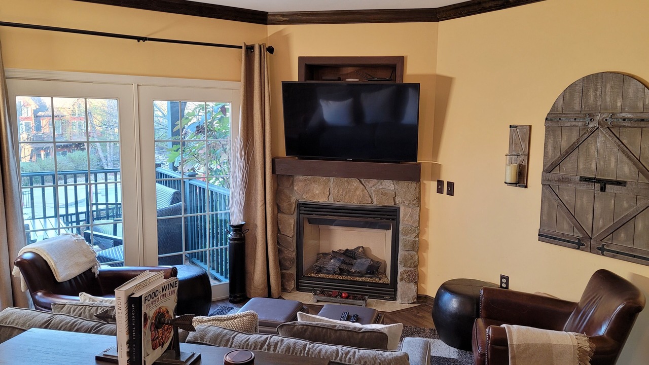 Photo of Livingroom in Vernon