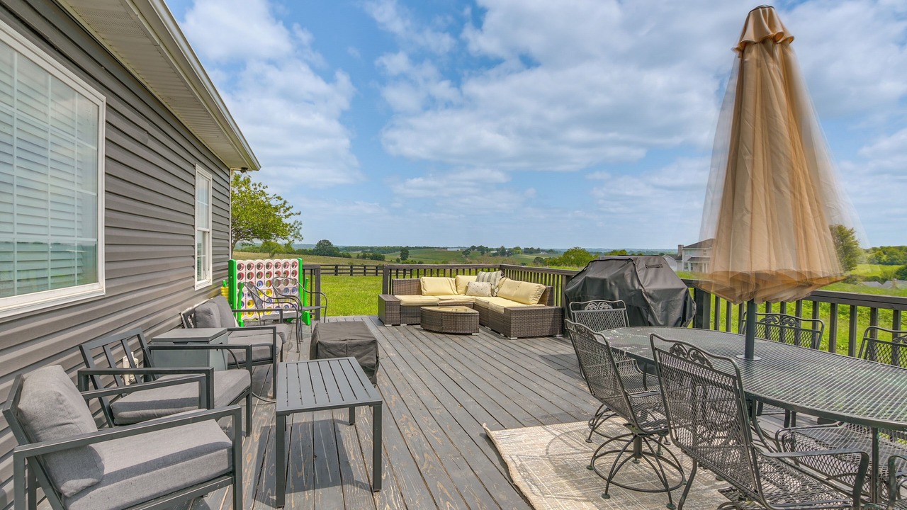 Photo of Outdoor in Berry