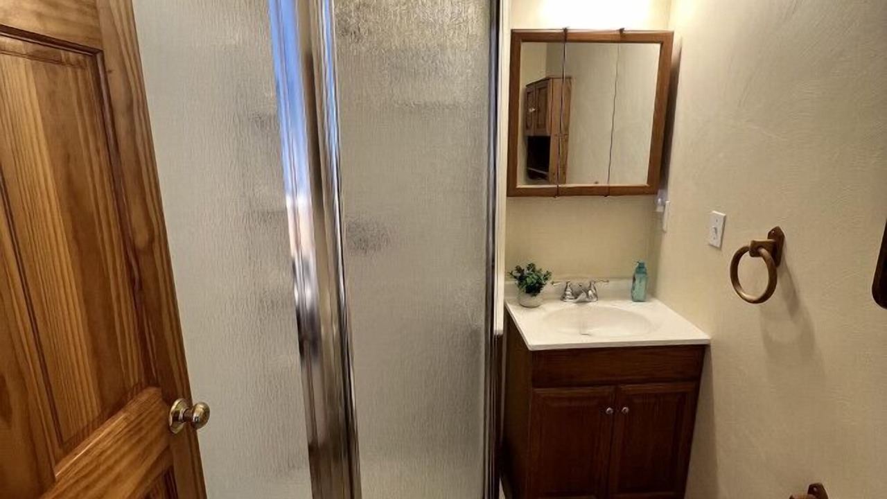 Photo of Bathroom in Mill Run