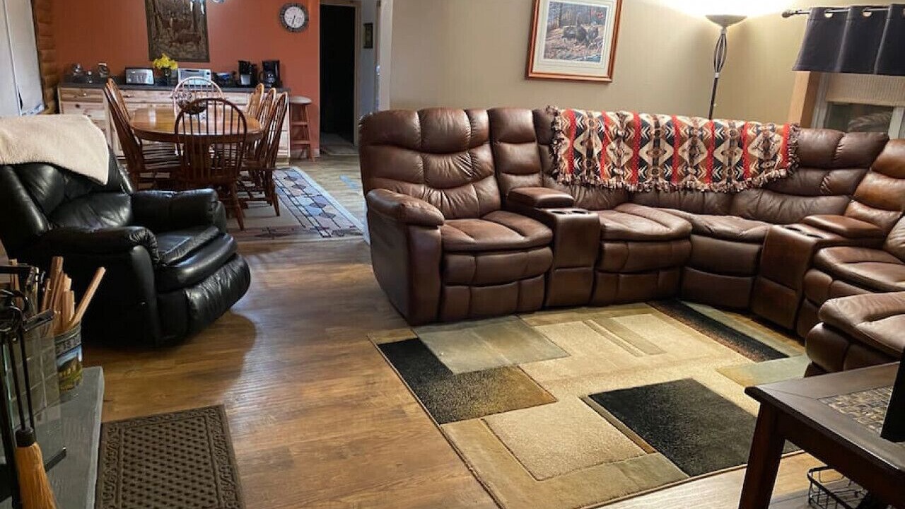 Photo of Livingroom in Confluence