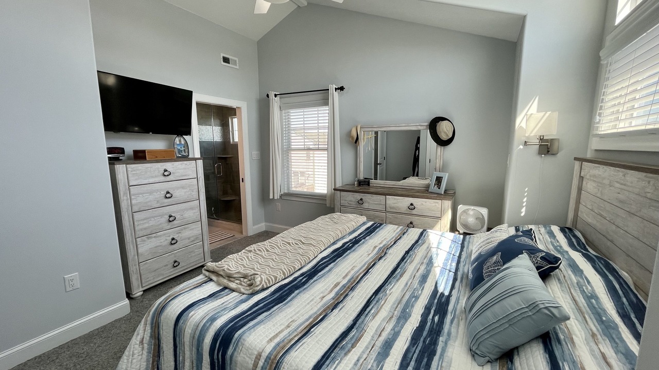 Photo of Bedroom in Townsend's Inlet