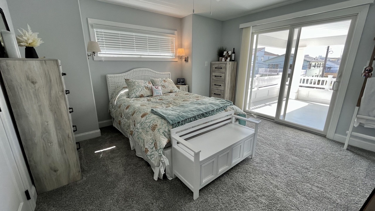 Photo of Bedroom in Townsend's Inlet