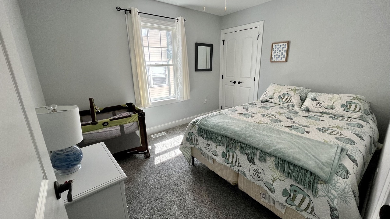 Photo of Bedroom in Townsend's Inlet