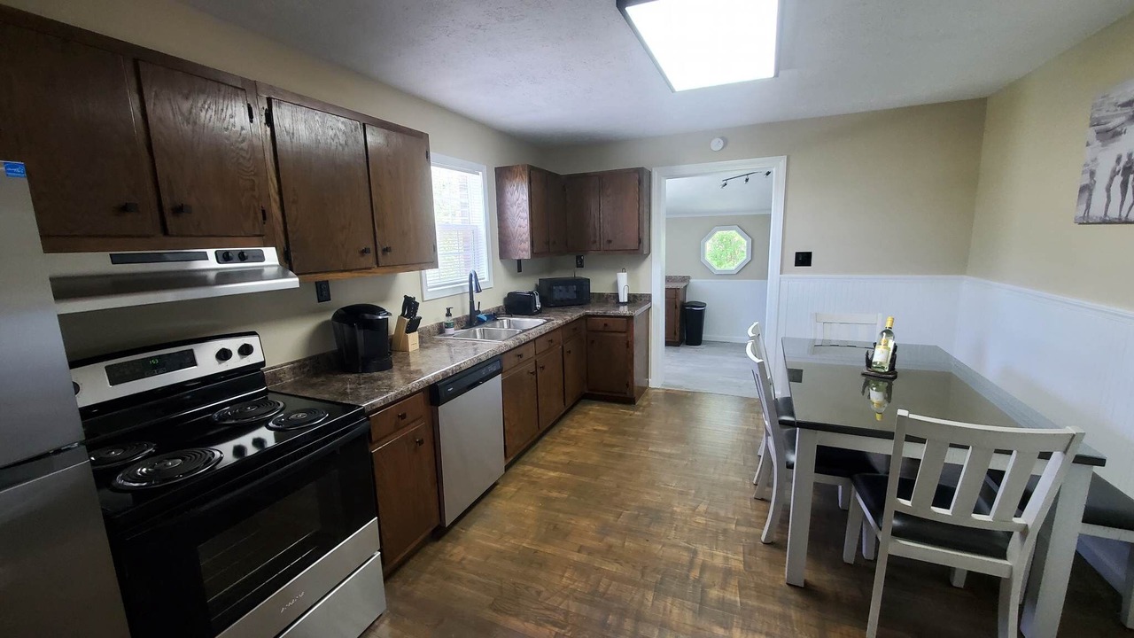 Photo of Kitchen in Byrdstown