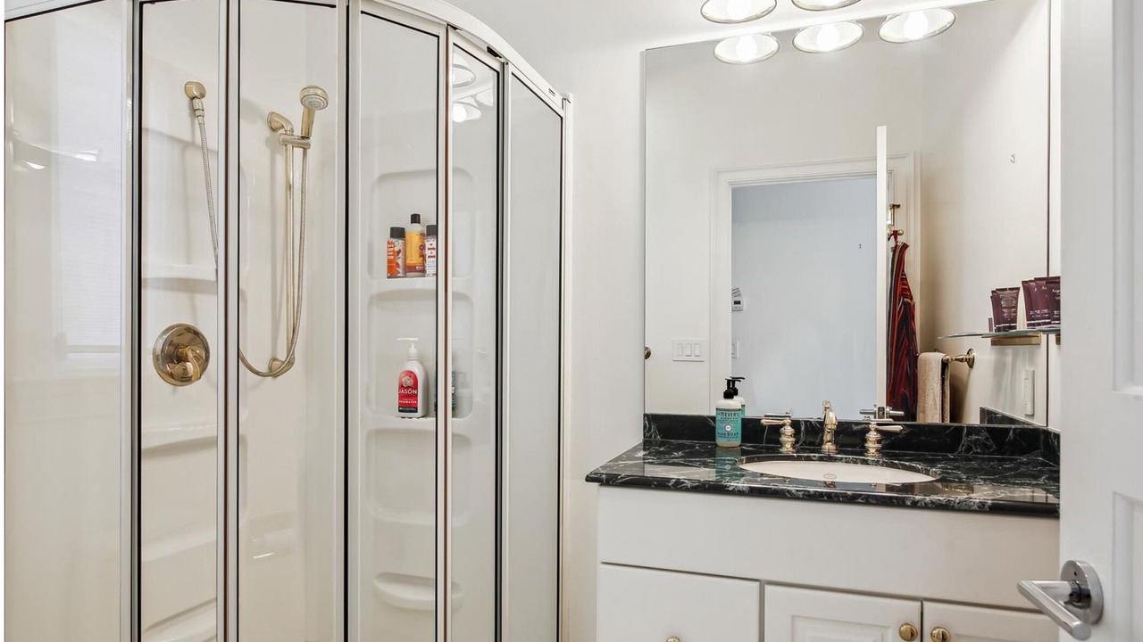 Photo of Bathroom in Unionville