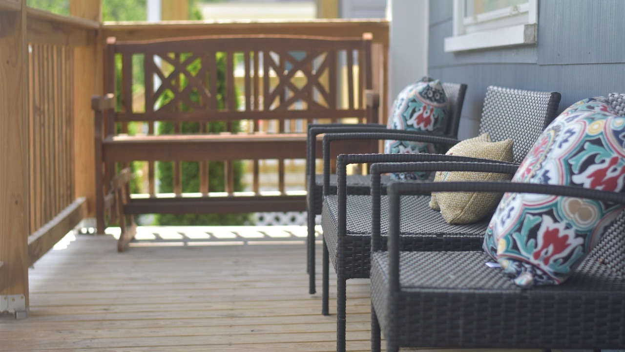 Photo of Outdoor in Roselawn Finance