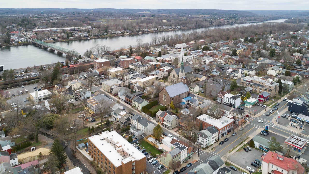 Photo of Others in Lambertville