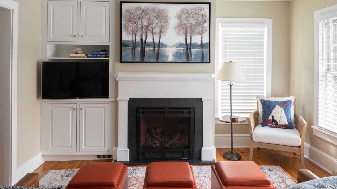 Photo of Livingroom in Lambertville