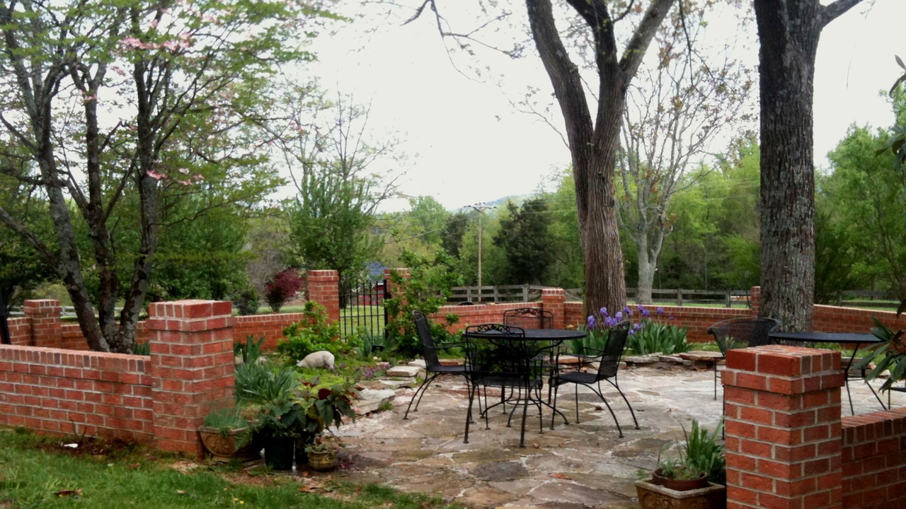 Photo of Outdoor in Clifford