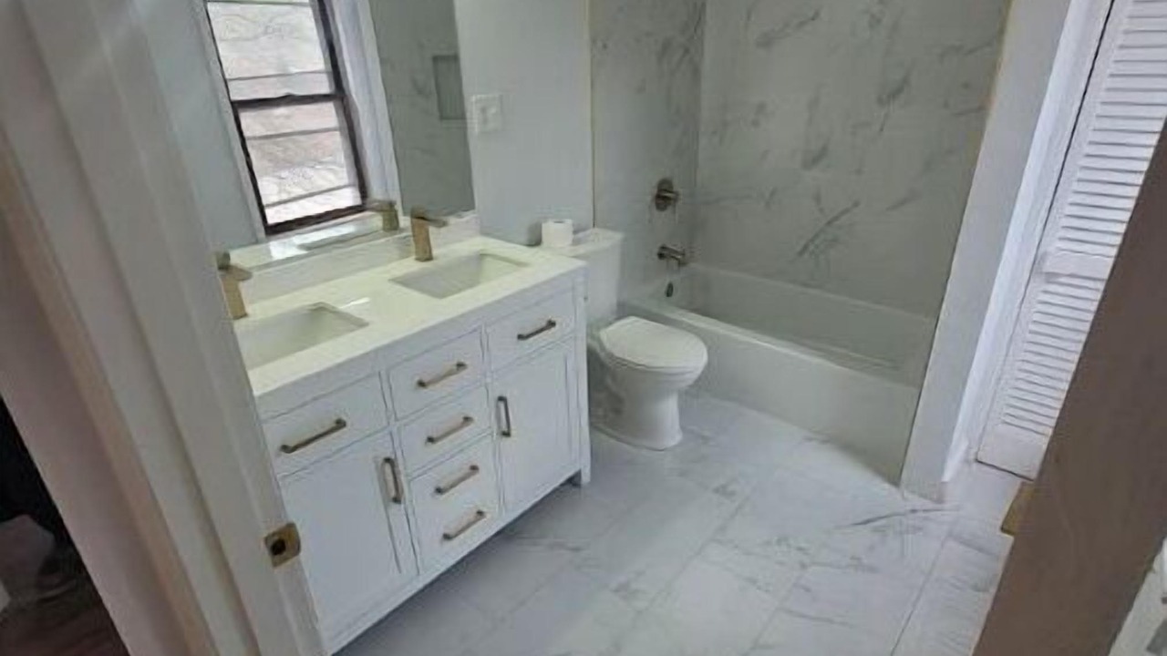 Photo of Bathroom in Strabane