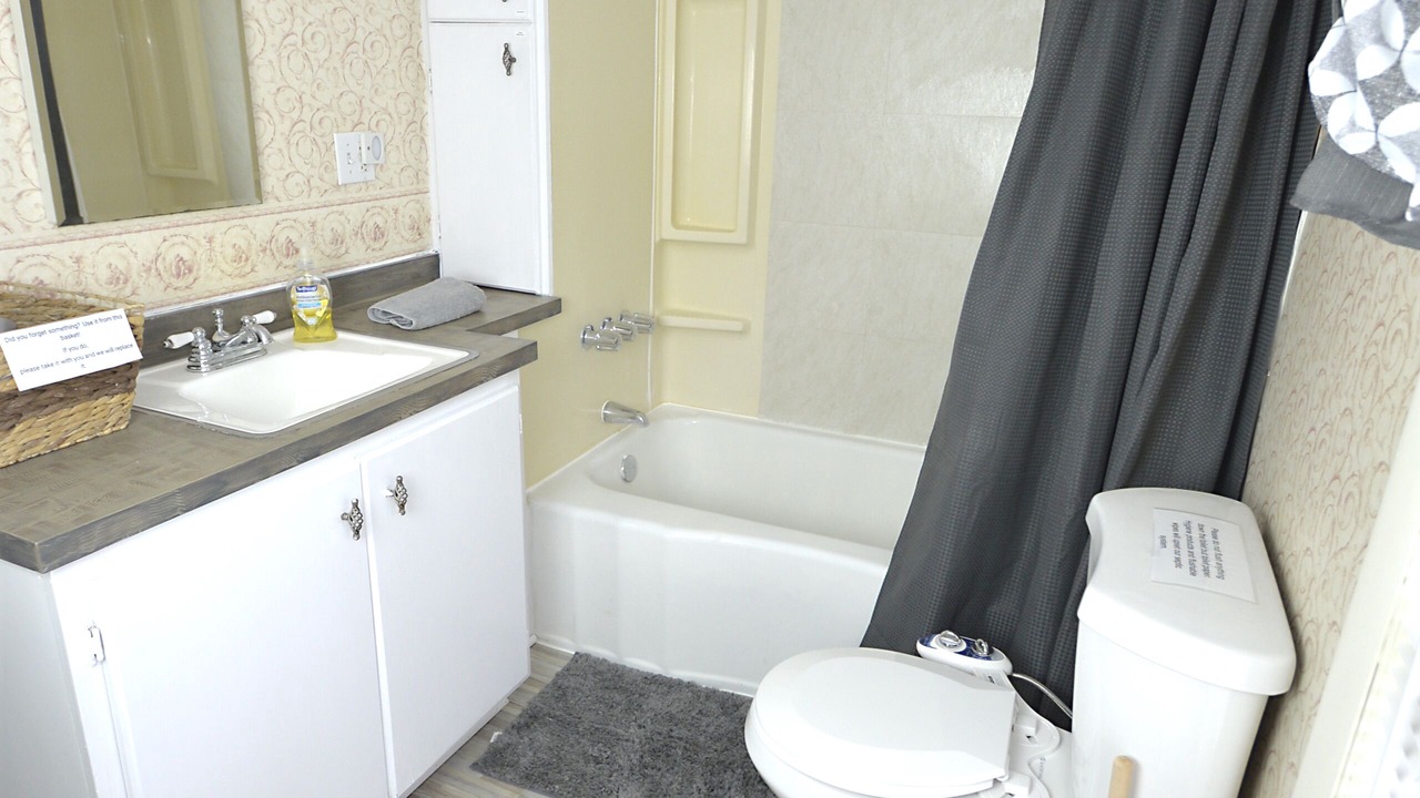 Photo of Bathroom in James Creek
