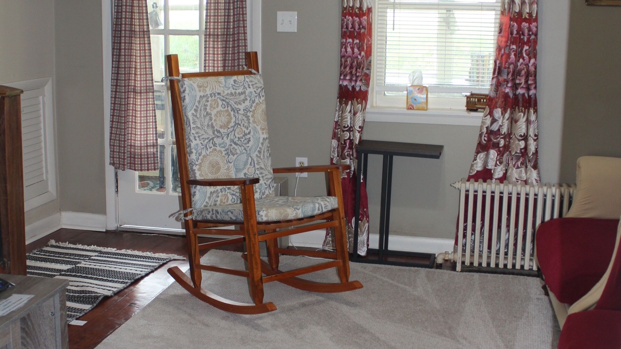 Photo of Bedroom in James Creek