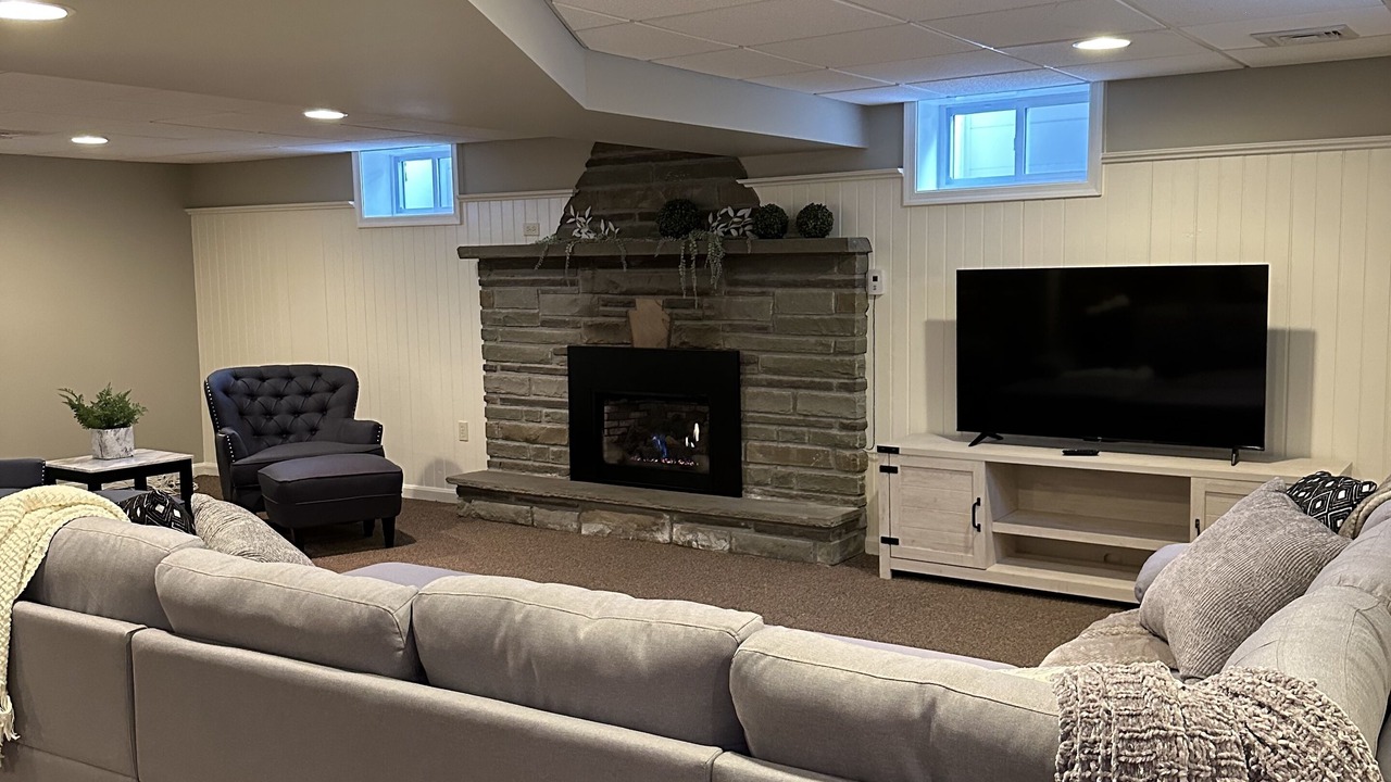 Photo of Livingroom in Blue Ball