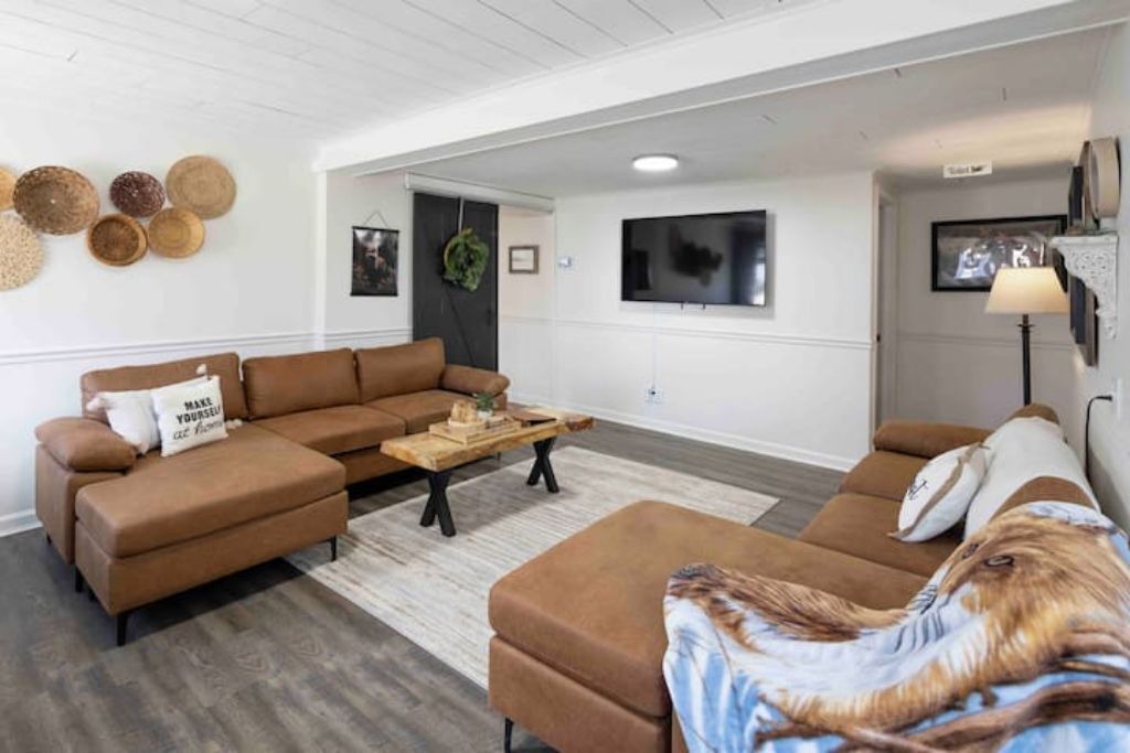 Photo of Livingroom in Ross