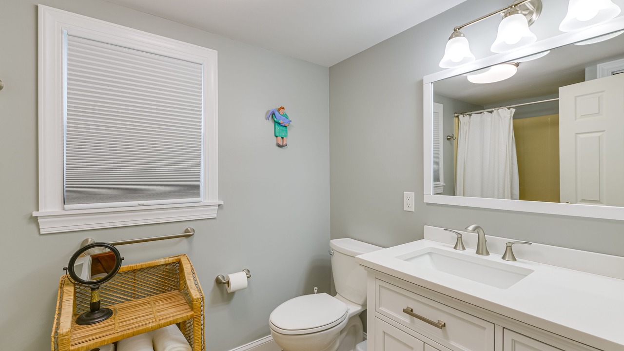 Photo of Bathroom in Green Creek
