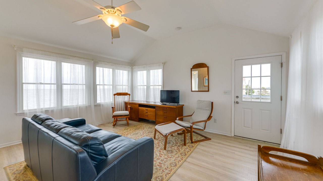 Photo of Livingroom in Green Creek