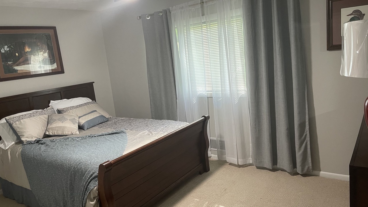 Photo of Bedroom in Defiance