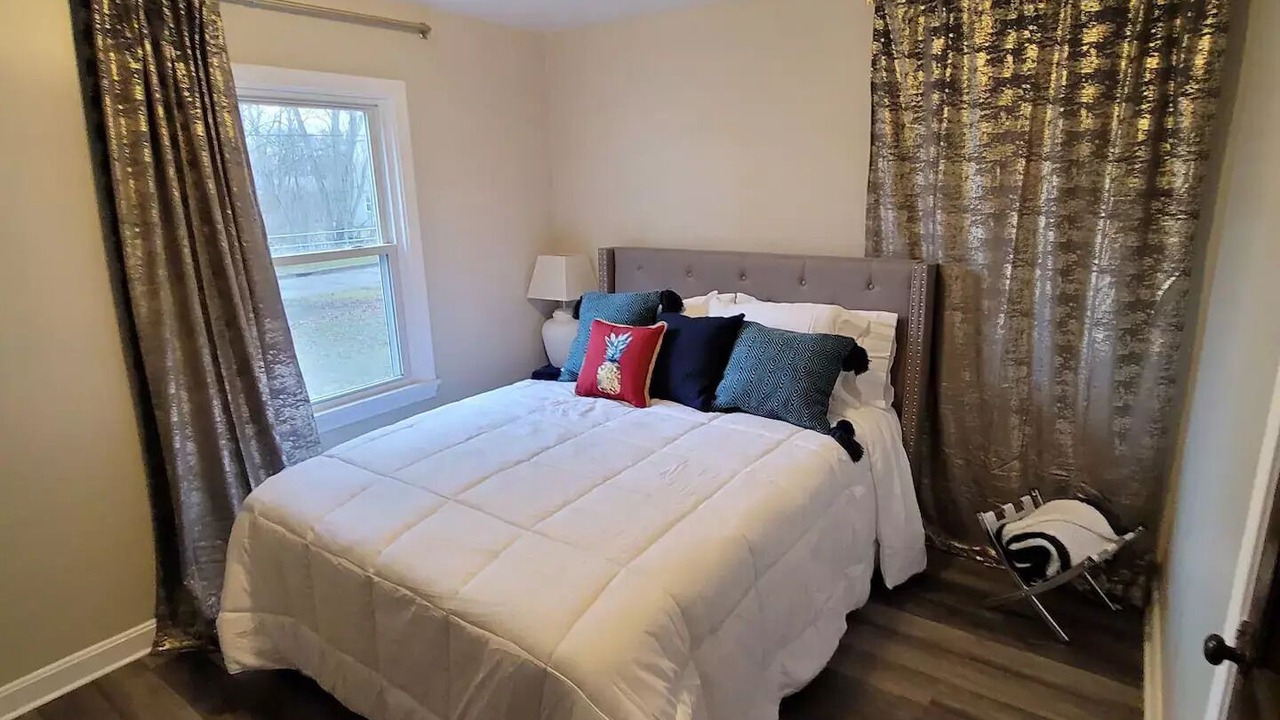 Photo of Bedroom in Austintown