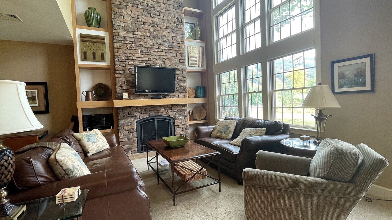 Photo of Livingroom in Mercersburg