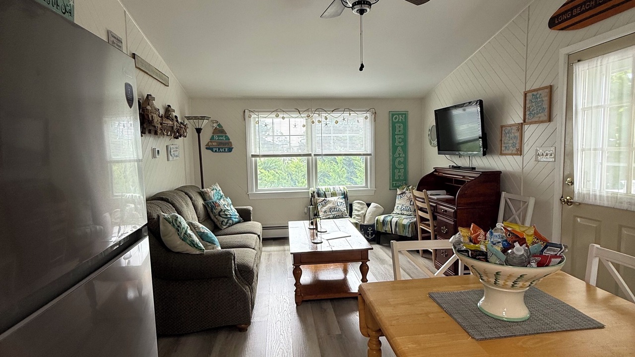 Photo of Livingroom in Surf City