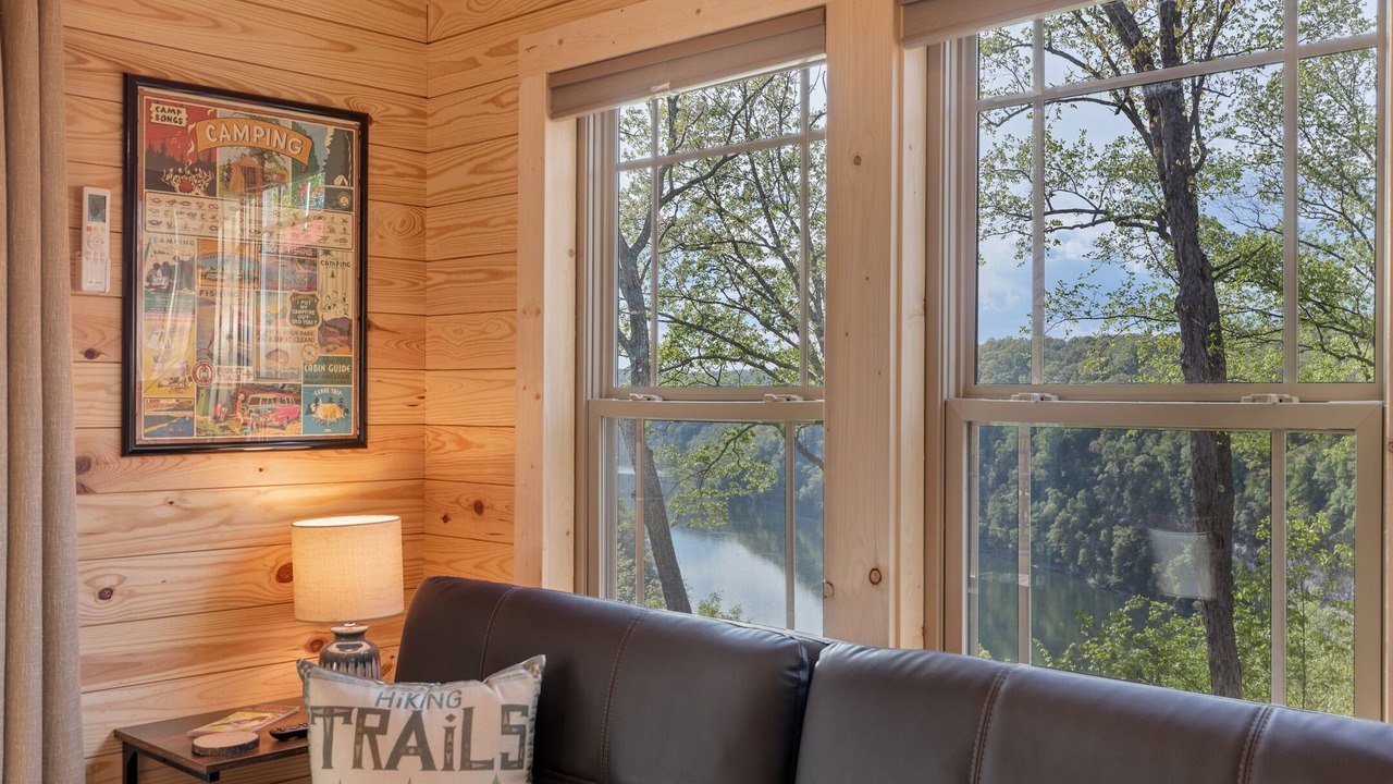 Photo of Bedroom in White County