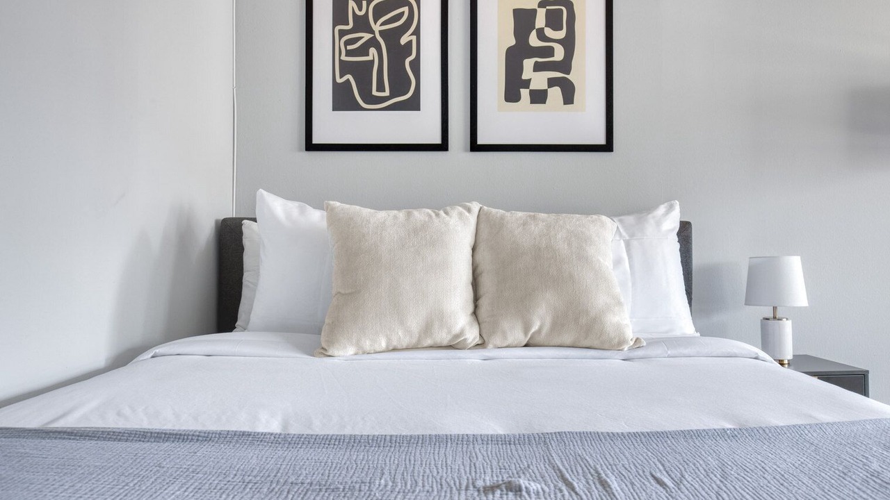 Photo of Bedroom in Streeterville