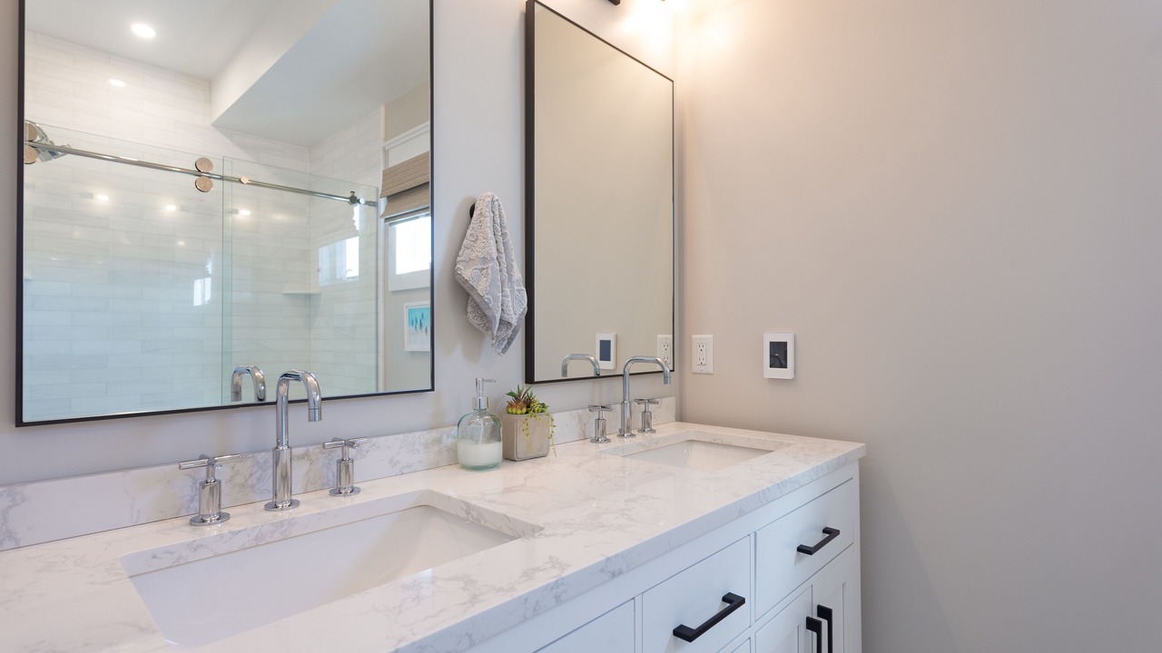 Photo of Bathroom in Ship Bottom