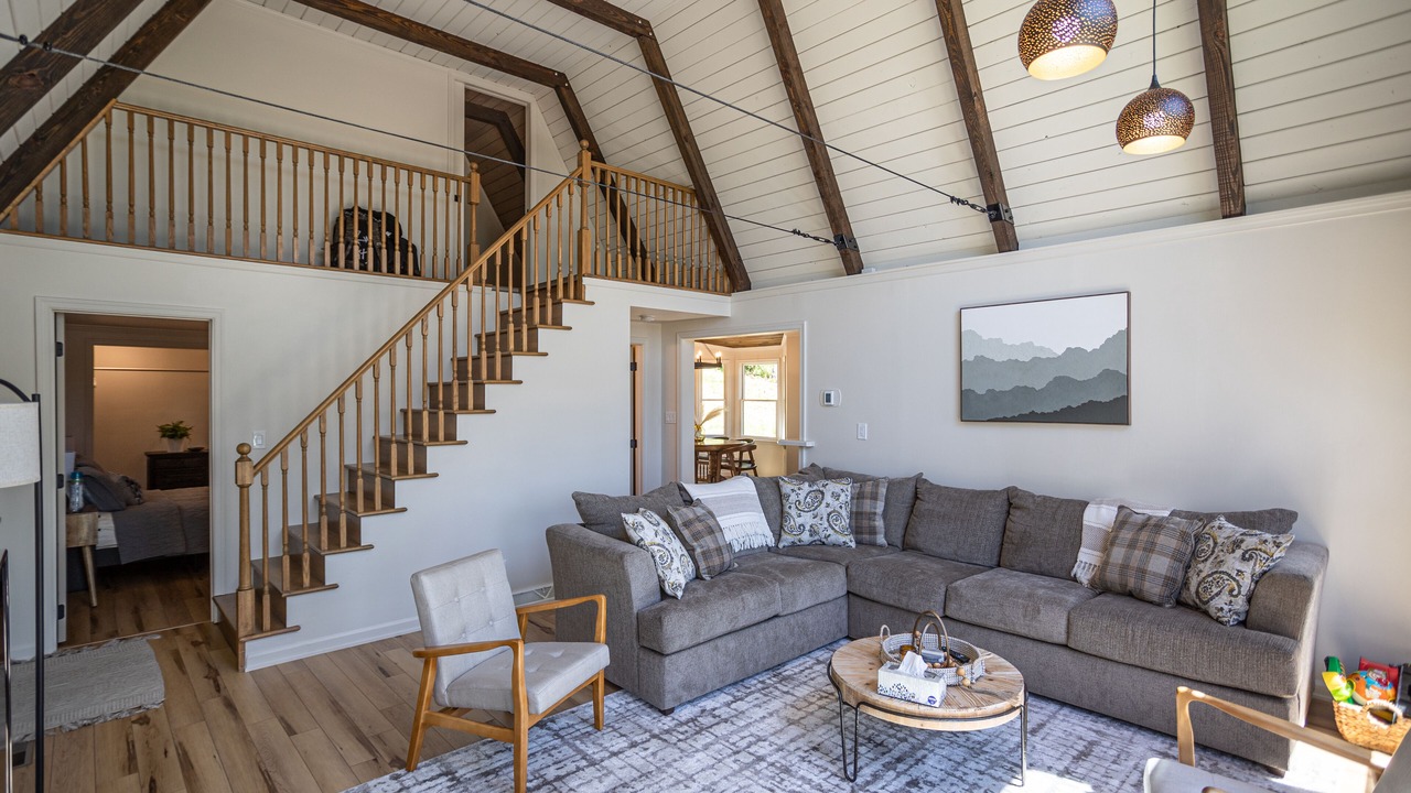 Photo of Livingroom in New Bloomfield