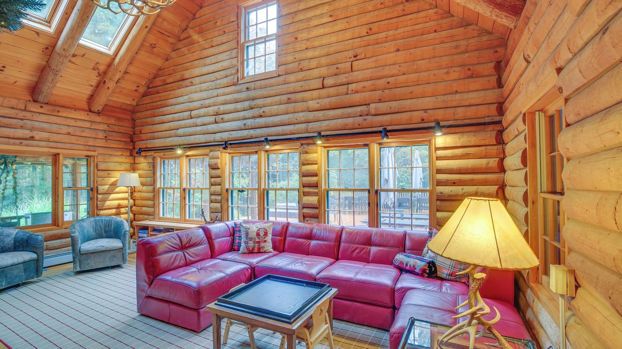 Photo of Livingroom in Accord