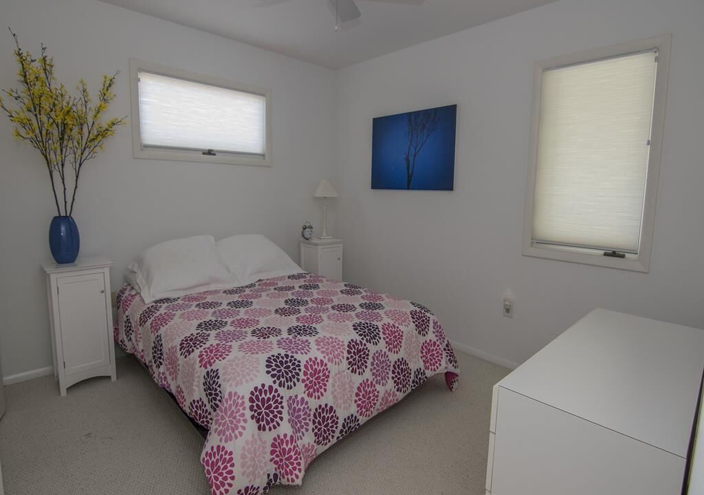 Photo of Bedroom in Loveladies