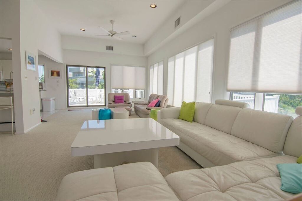 Photo of Livingroom in Loveladies