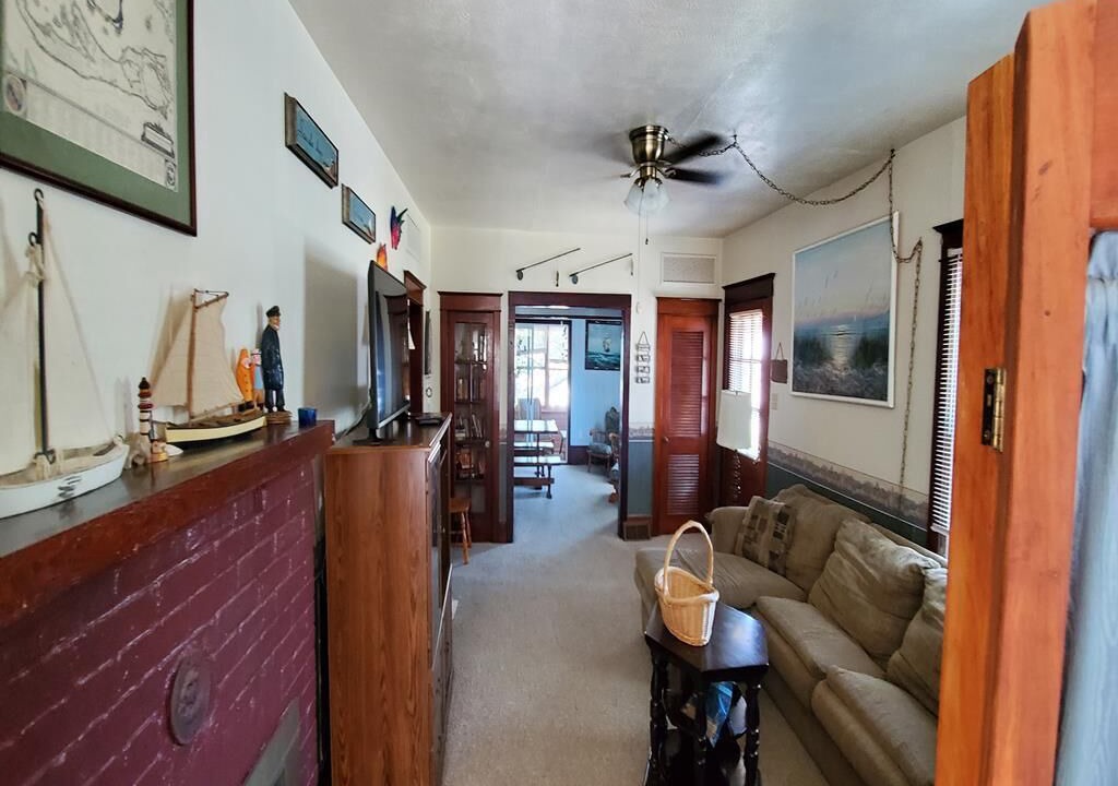 Photo of Livingroom in Surf City