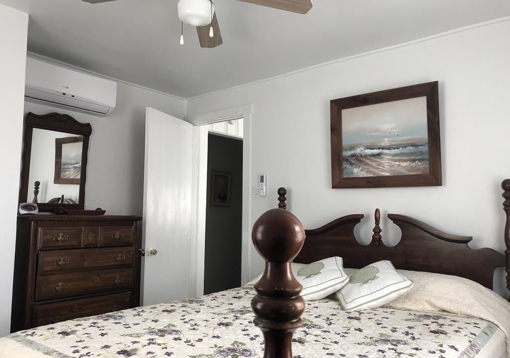 Photo of Bedroom in Beach Haven Gardens