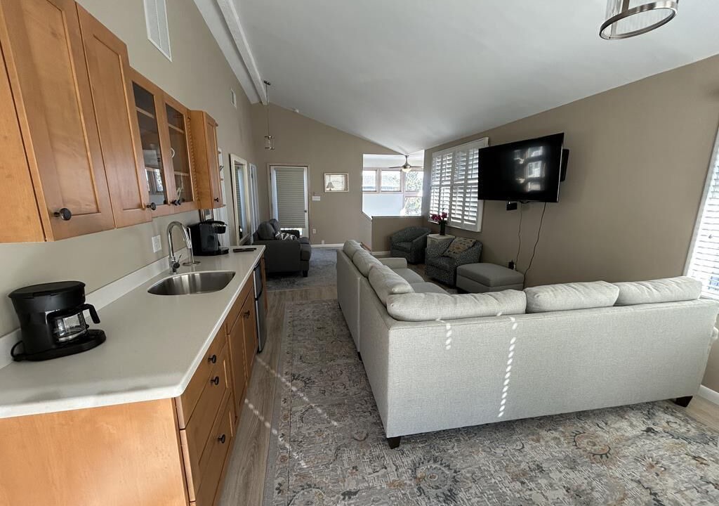 Photo of Livingroom in Harvey Cedars