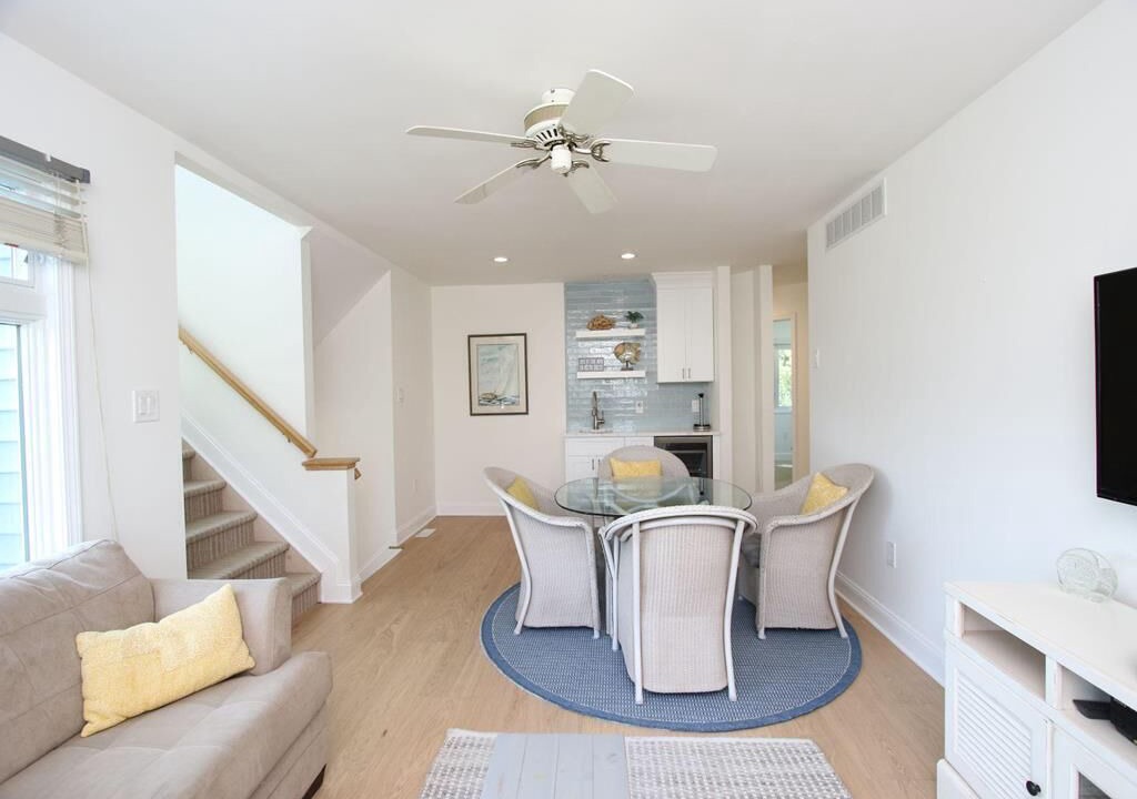 Photo of Livingroom in Harvey Cedars