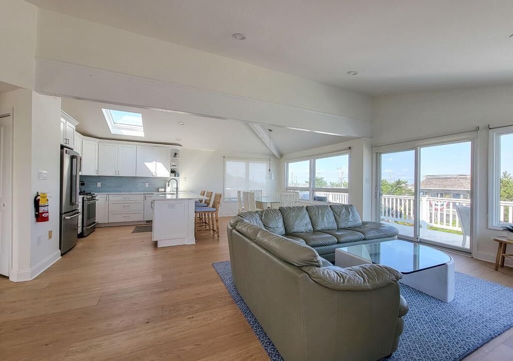 Photo of Livingroom in Harvey Cedars